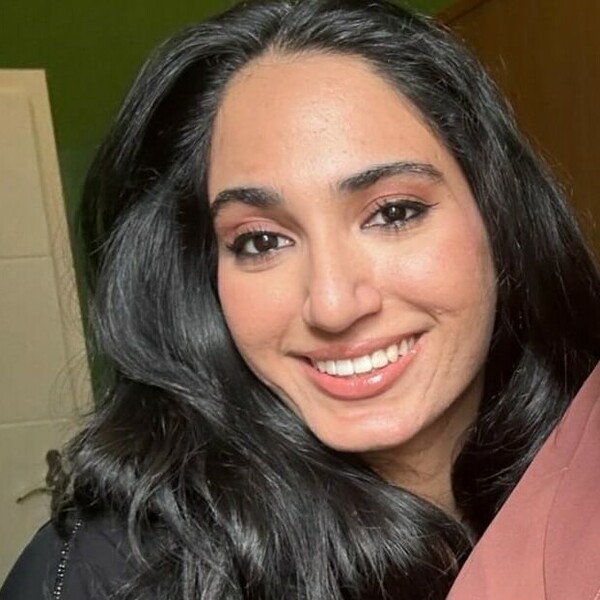 Ilhaam - English tutor - Toronto