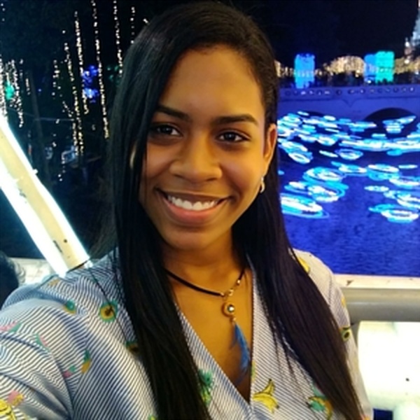 Michelle - Profe de apoyo escolar - Cali