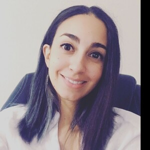 Carolina - Profesor de diseño gráfico - Querétaro