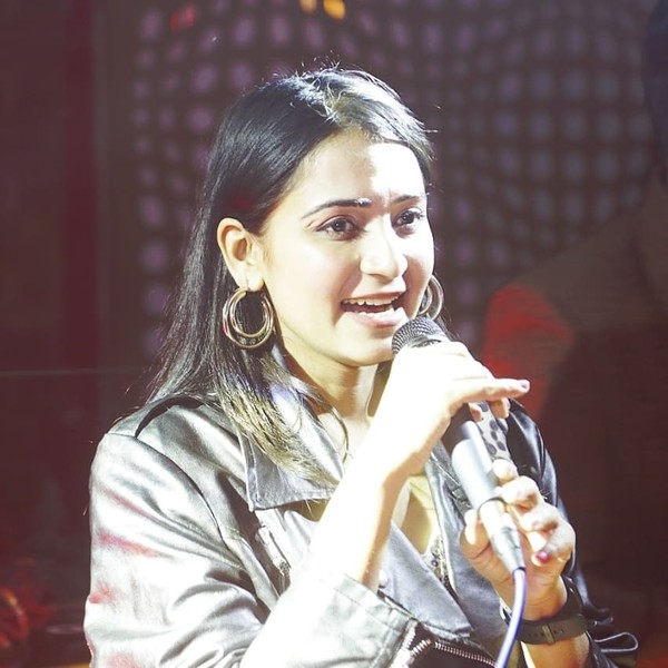 Anshika - Singing tutor - Bengaluru