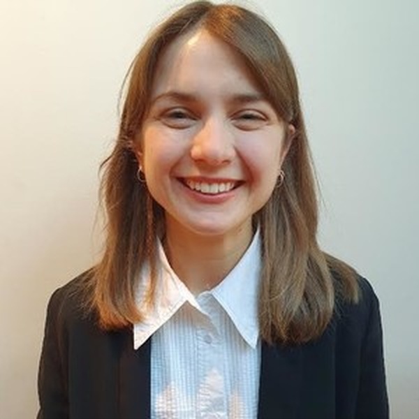 Viktoria - ESOL tutor - London