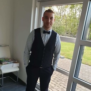 Ethan - Prof de maths - Lambusart