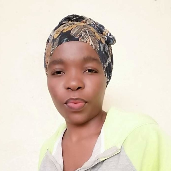 Tshuku Carlifonia - English tutor - Bushbuckridge