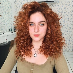 Laura - Prof de explicações - 