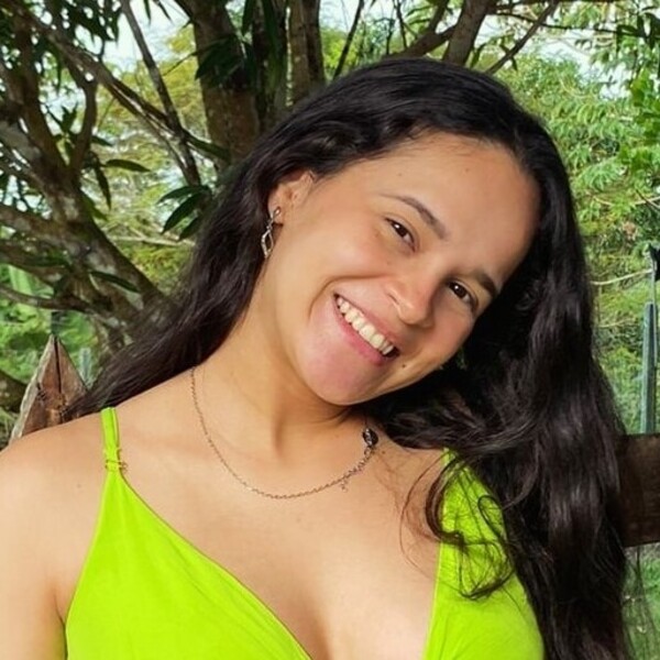 Rayanna - Prof de inglês - Maceió