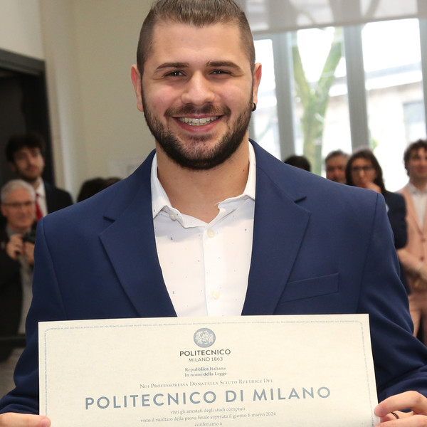 Simone - Insegnante di matematica - Varese