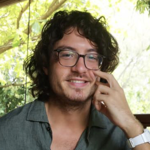 Antoine - Prof de maths - Aiffres