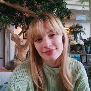 Laura - prof de Español y Literatura - Alcalá de Henares