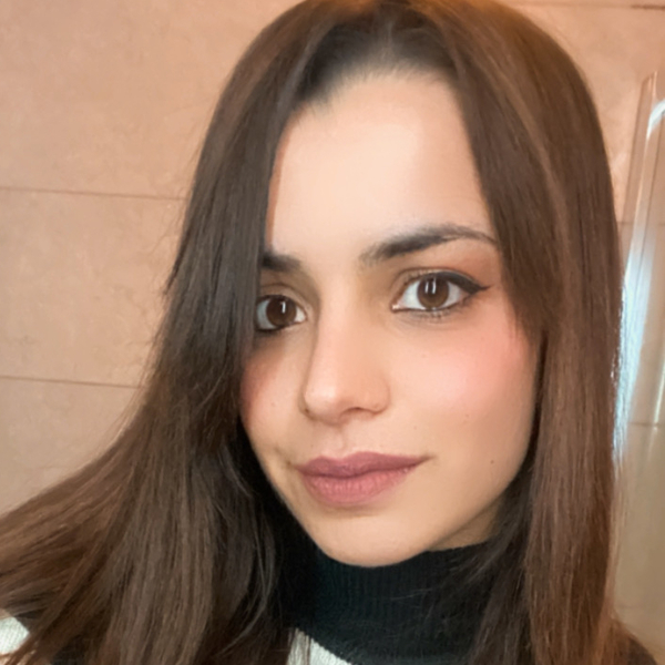 Antonella - Insegnante di cinese - Napoli