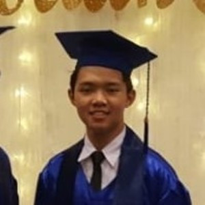 Yelivio - Guru bahasa inggris - Batam