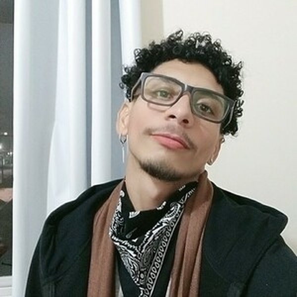 Enéas - Prof de português para estrangeiros - 