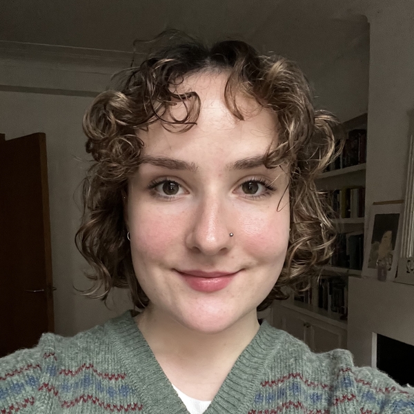 Vassilissa - French tutor - London