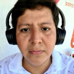 Carlos - Profesor de programación - Barra de Navidad