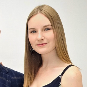 Elodie - Prof d'anglais - Ath