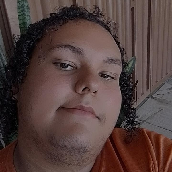 Matheus - Professor de matemática - Goiânia
