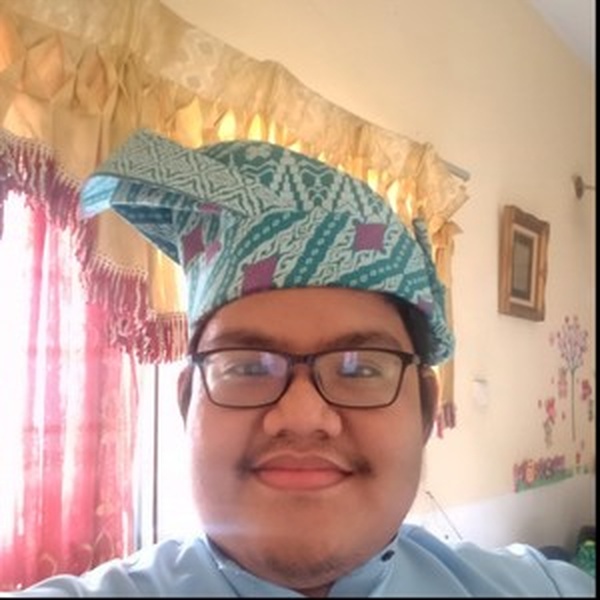 Izami - Malay teacher - 