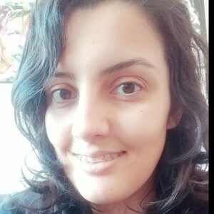 Isis - Professor de português para estrangeiros - Partenon