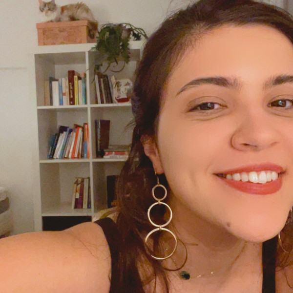 Marina - Prof de portugais brésilien - Paris