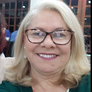 Malu - Professor de alfabetização - Gravataí