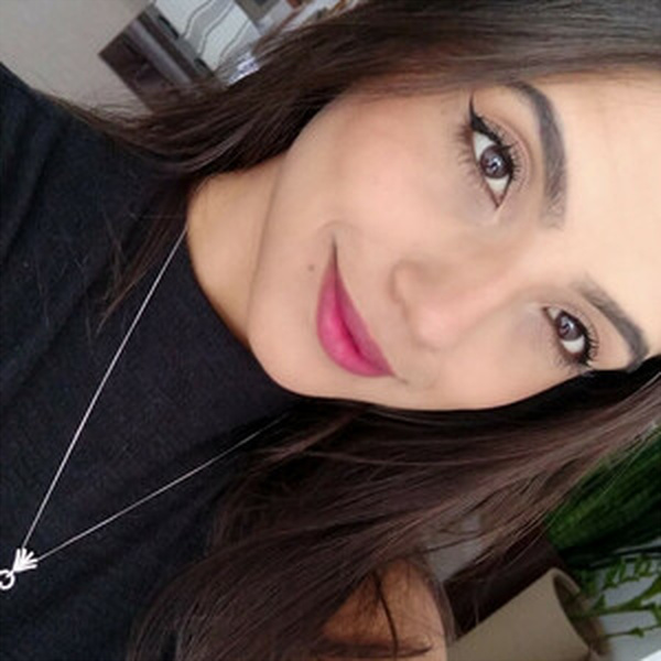 Ana Luiza - Professor de português para estrangeiros - 