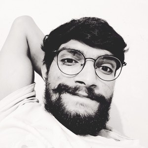 Dhruv - Biology teacher - New Delhi