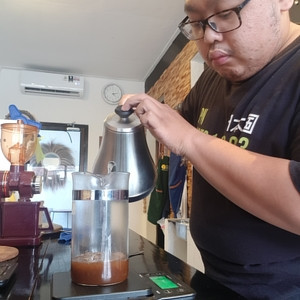 Genesis - Guru barista - Yogyakarta