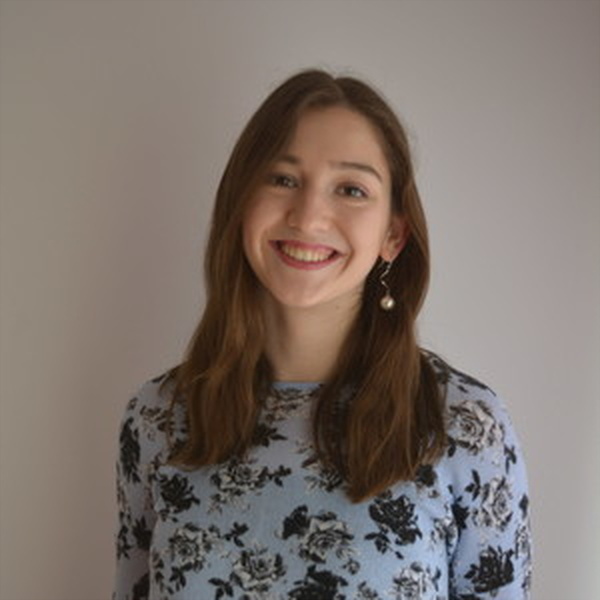 Maria - Professor de matemática - Vila Nova de Gaia