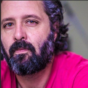 Rafael - Prof de design gráfico - Curitiba