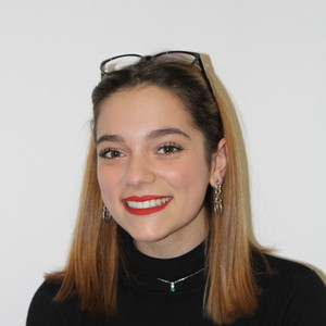Isabella - Insegnante di ripetizioni - Manziana