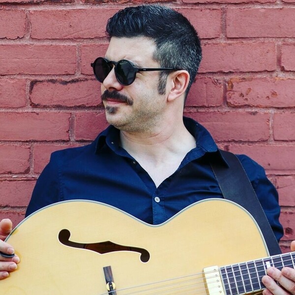 José - Prof guitar - Longueuil