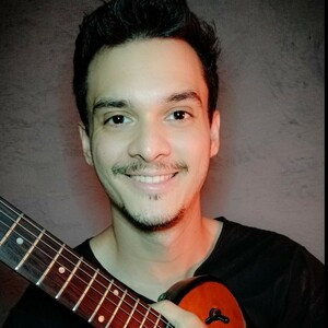 LuísTavares - Prof de guitare - Mogi Mirim