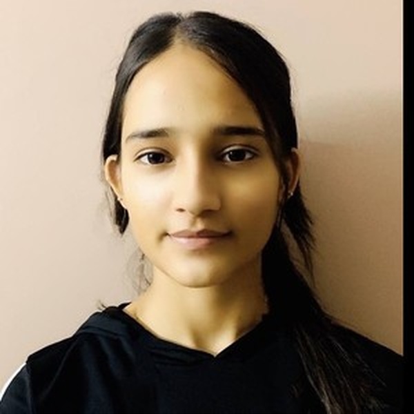 Vishakha - English tutor - New Delhi