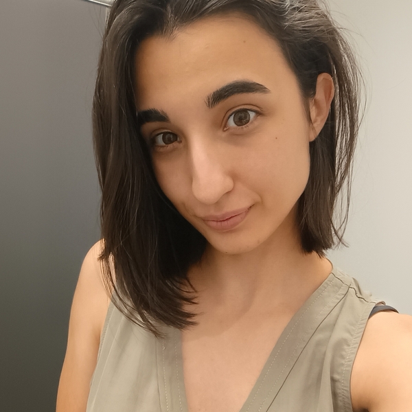 Antía - Profesor de biología - Lugo