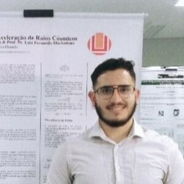 Yan - Professor de Física (Ensino Superior) - Vila Braz