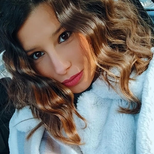 Valentina - Insegnante di ripetizioni - Borgomanero