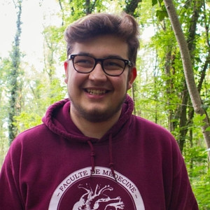 Louis - Prof de physique - chimie - Mons