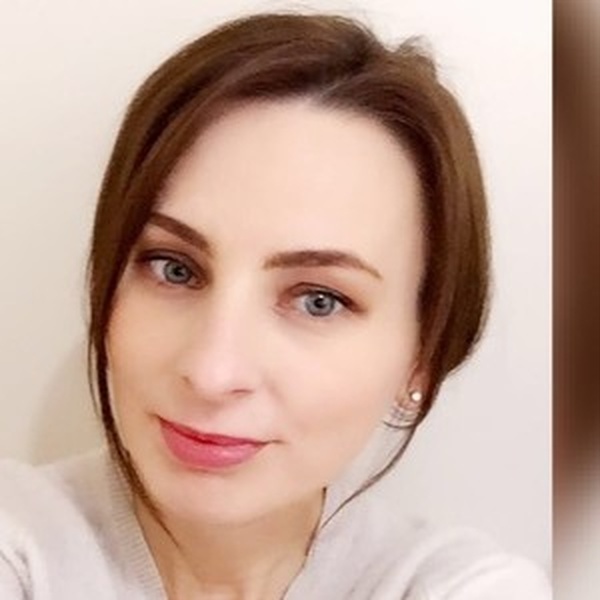 Viktoria - Maths tutor - KT11
