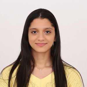 Salma - Prof de maths - Paris