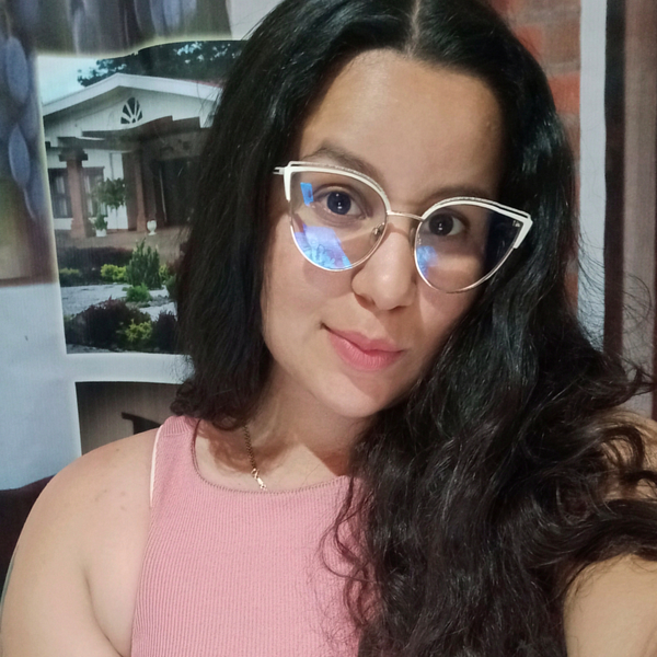Danna Paola - profesor de español para extranjeros - Zarzal