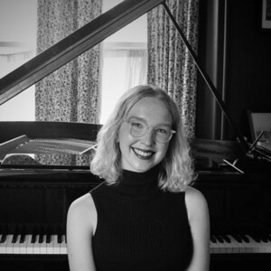 Esmée - Piano tutor - Halifax
