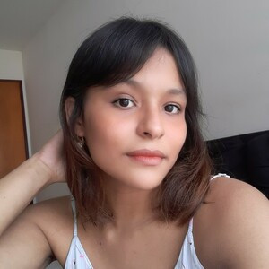 Carla Thaynara - Prof de explicações - Messejana