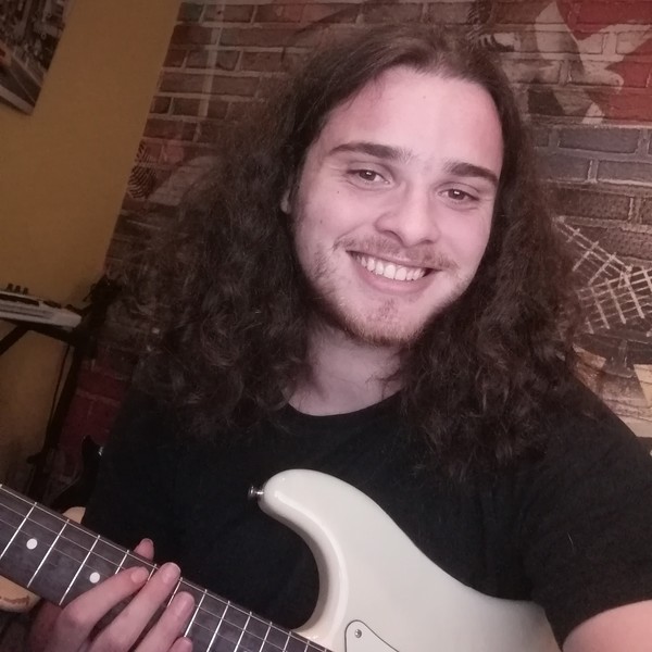 Julien - Prof de guitare - Lyon 8e