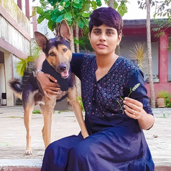 Vanshika Singh - History tutor - Dewas