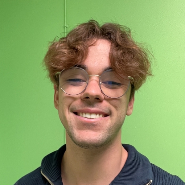 Tom - Prof d'aide aux devoirs - Haguenau