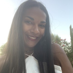 Laura - Prof de SVT - Lyon