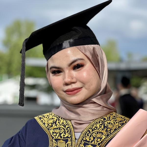 Arina - English tutor - Batu Caves
