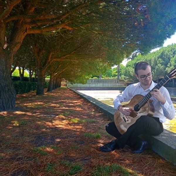 Joao - Professor de violão acústico - Aveiro