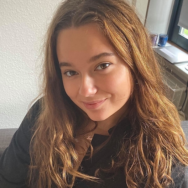 Julie - Underviser i lektiehjælp - Aalborg