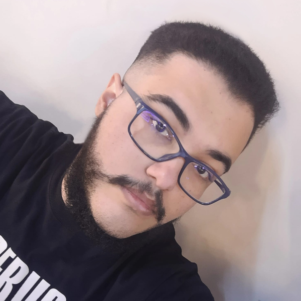 Matheus - Professor de história em quadrinhos - Uberlândia