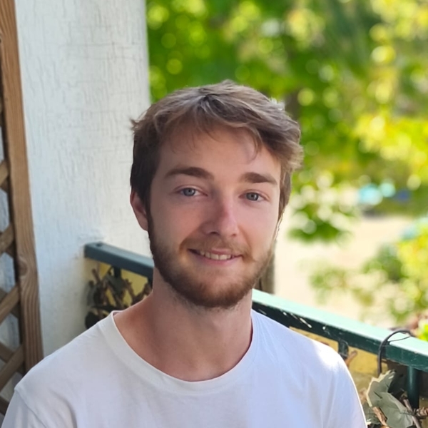 Enzo - Prof de français - Toulouse